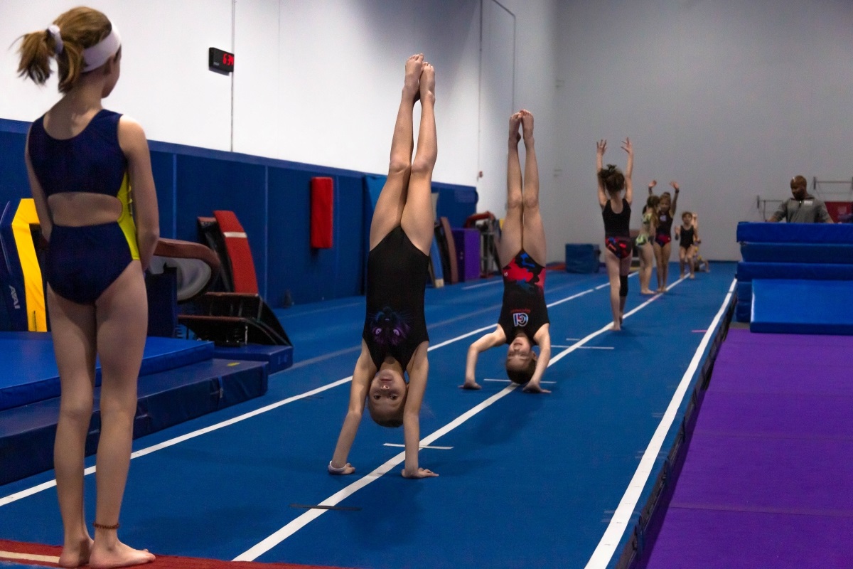 Tumbling Classes DeVeau s School Of Gymnastics