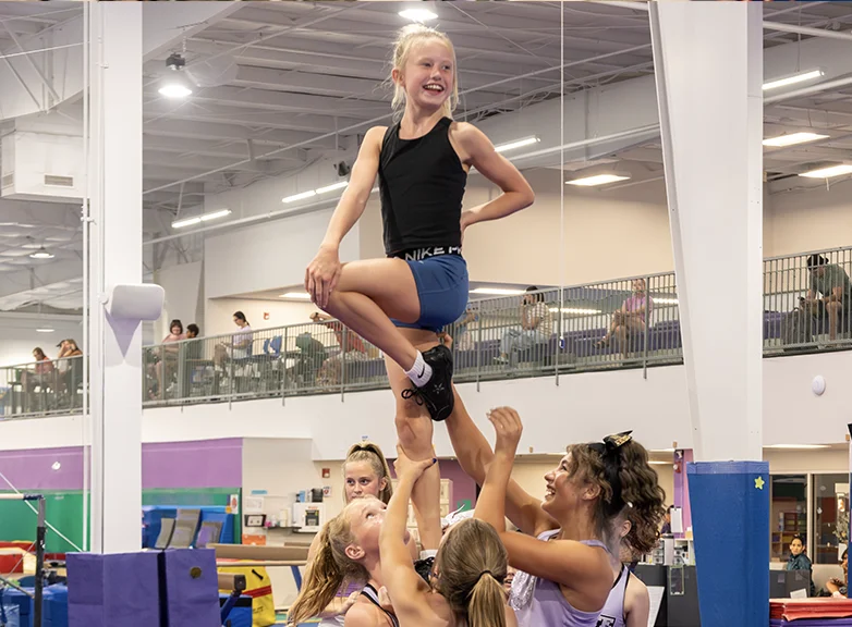 Cheerleading at DeVeau's